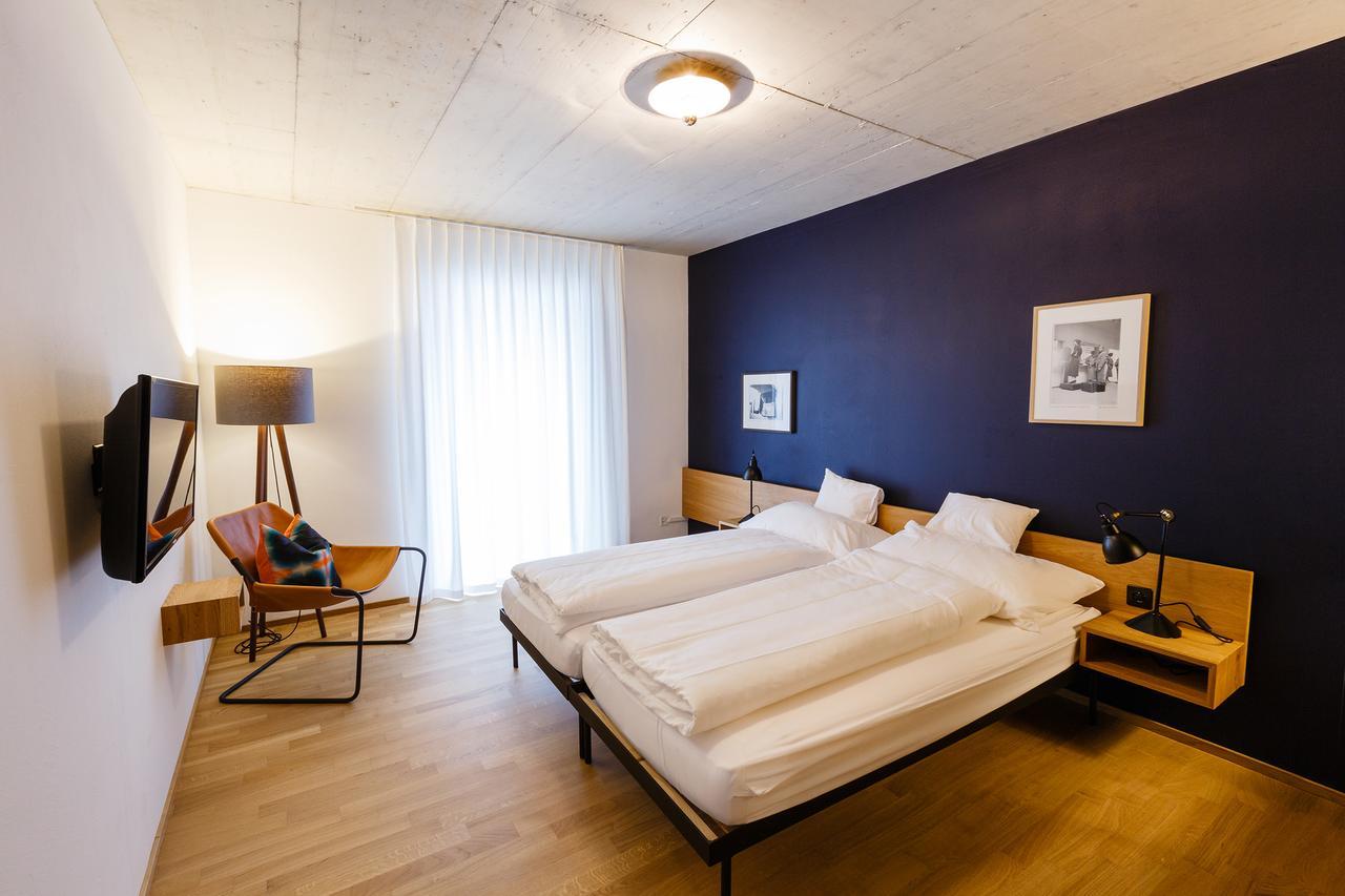 Hotel Zwiback ดูเบนดอร์ฟ ภายนอก รูปภาพ